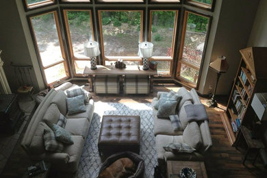 Inspiration for a timeless living room remodel in Atlanta