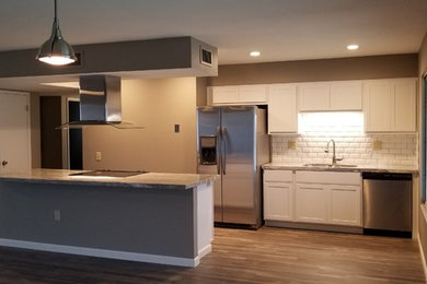 Kitchen photo in Phoenix