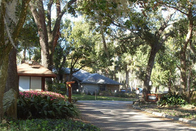 Inspiration for a timeless home design remodel in Orlando