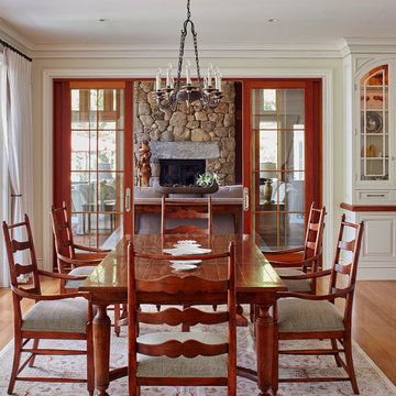 Traditional Dining Room