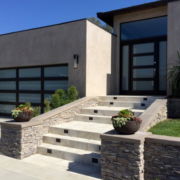 Matching Garage Door and Entry Door in Corona Del Mar, California