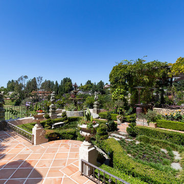 23 Augusta Ln, Newport Beach, CA 92660