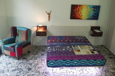 Immagine di una camera da letto boho chic