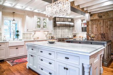 Inspiration for a timeless kitchen remodel in Philadelphia