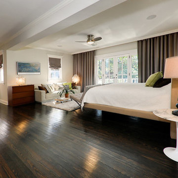 Federal Style Single Family: Bedroom