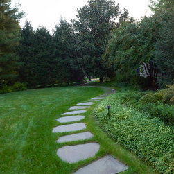 Irregular Flagstone Steppers - Landscaping Stones And Pavers