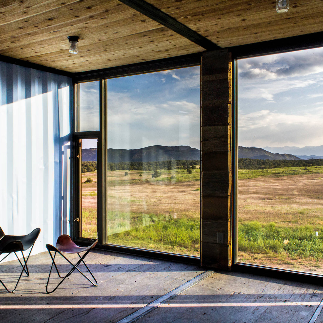 Modern Shipping Container Cabin