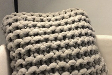 The Garter Pillow