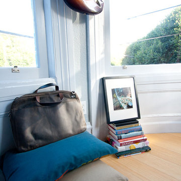 E-Design: Vintage Stylish Studio