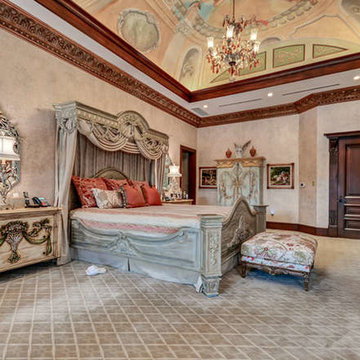 Tuscan Estate