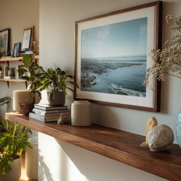 Wall hanging service