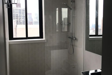 Photo of a modern bathroom in New York.