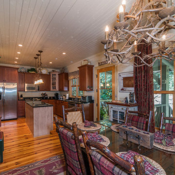 GDining Room / Kitchen