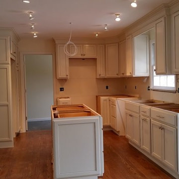 Kitchen 1-Before