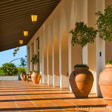 STABLES