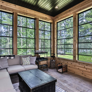 Riverside Haven - 3-Season Porch