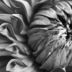 05_Black and White - Home Decor