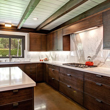 RANGE HOODS