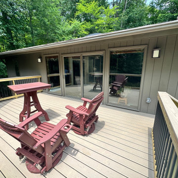 Trex Transcend Rope Swing Deck and Screened Porch