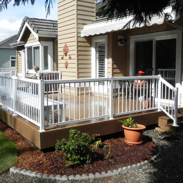 Composite Deck and Rails tie Master Bedroom and Kitchen Together