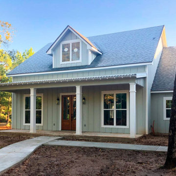 Siding Installation - James Hardie Board Batten in Monterey Taupe