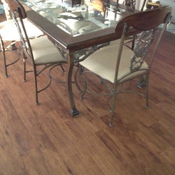 LUXURY VINYL PLANKS - Products