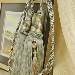 8 Colors QYM28 Polyester Curtain Tassel Tie Backs in Green Color - Window Treatment Accessories
