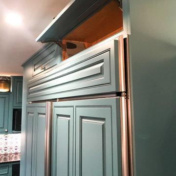 Tile-Inspired Teal Kitchen