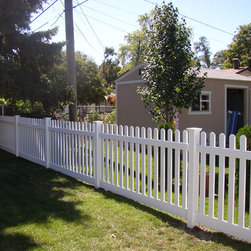 Dog Ear Vinyl Picket Fence - Home Fencing And Gates