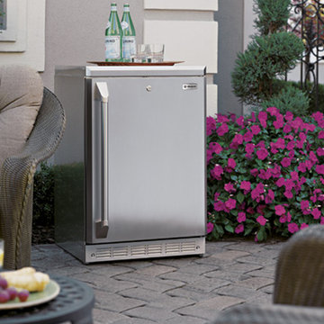 GE Monogram Outdoor Kitchen