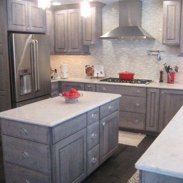 Chic and Spectacular Hinsdale Kitchen
