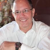 Deane Strong's photo