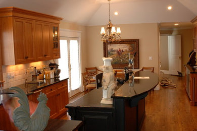 Inspiration for a timeless kitchen remodel in New York