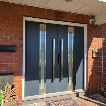 Deux 1717 double doors in Gray Graphite