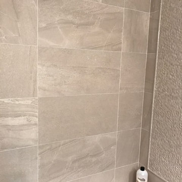 'Soft Tone & Simple' Bathroom