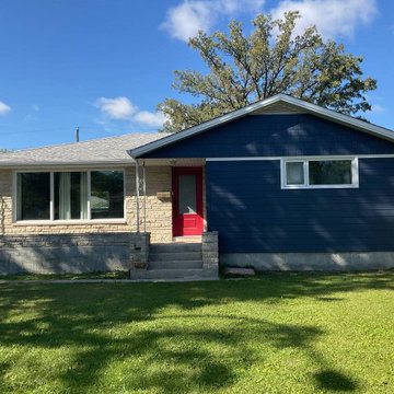 Siding Installation - James Hardie Lap Siding in Deep Ocean