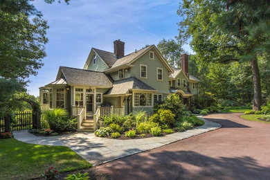 Example of a classic exterior home design in Boston