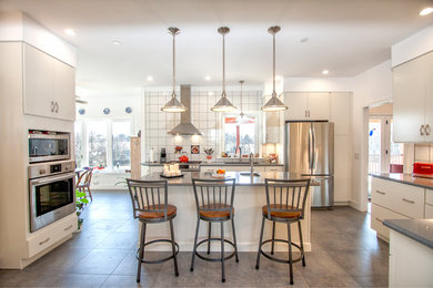 Kitchen - kitchen idea in Other