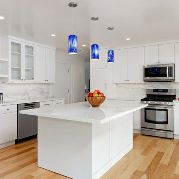 San Vicente: Full Kitchen and Bathroom Renovation