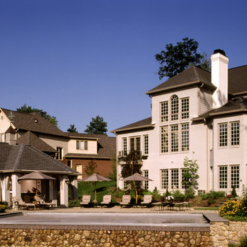 Pools With Automatic Covers
