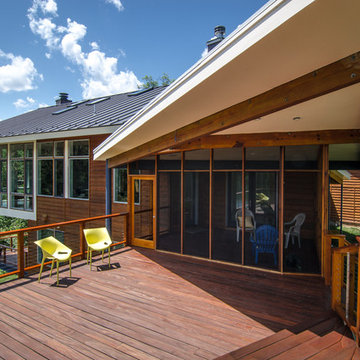Lake Holiday House