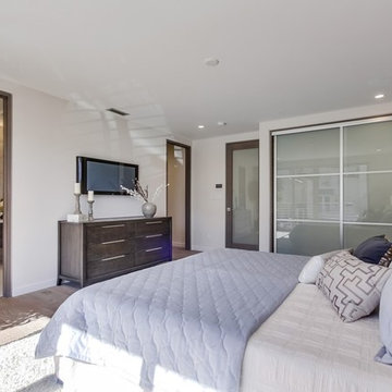 533 11th Street Photos and Virtual Tour