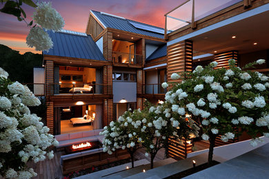 Modern exterior home idea in New York