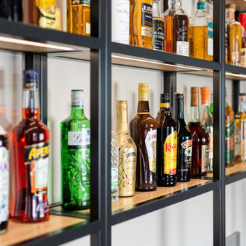 Sophisticated Entertaining Annex Bar