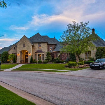 12416 Carriage Way Oklahoma City, OK -  Wyatt Poindexter Keller Williams Elite