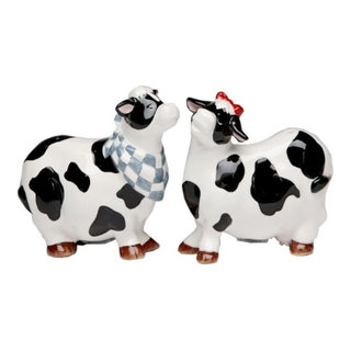 Design Imports Cows Ceramic Salt & Pepper Shakers