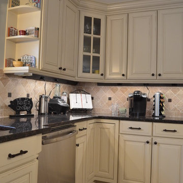 Kitchen/ Bath/ Remodel