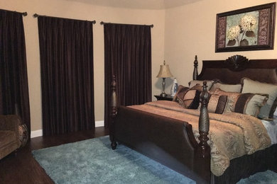 Inspiration for a timeless bedroom remodel in Dallas