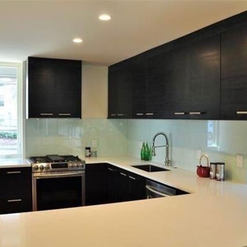Modern Raleigh Staging
