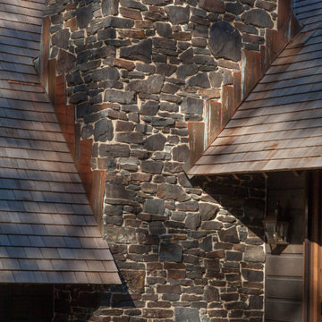 Lake Lodge